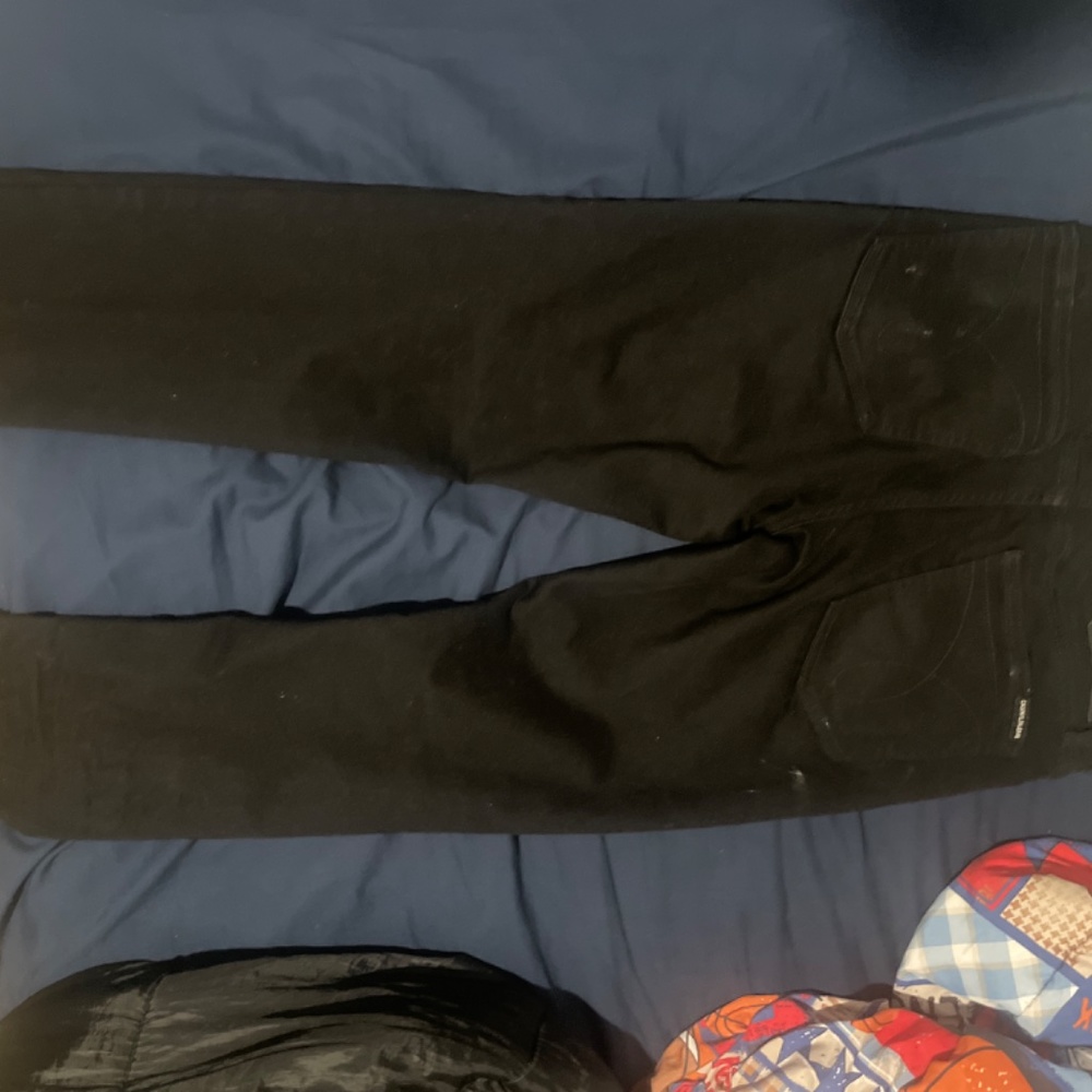 Jeans - Picture 2 of 3